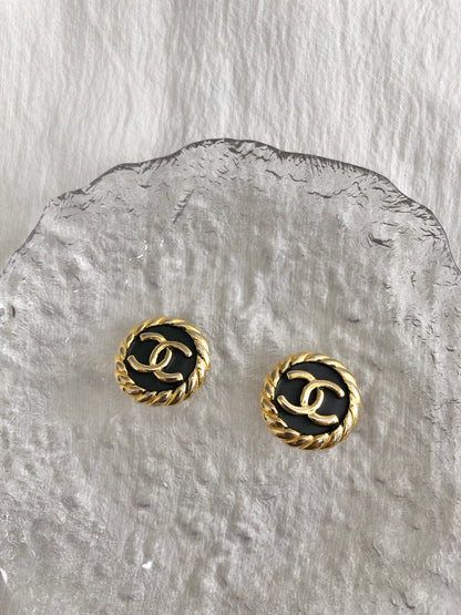 CHANEL Coco Mark Earrings Black×Gold Vintage bcnc28