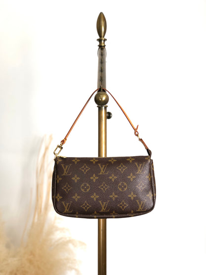 LOUIS VUITTON Monogram Small Handbag Brown M51980 Vintage vvdnun