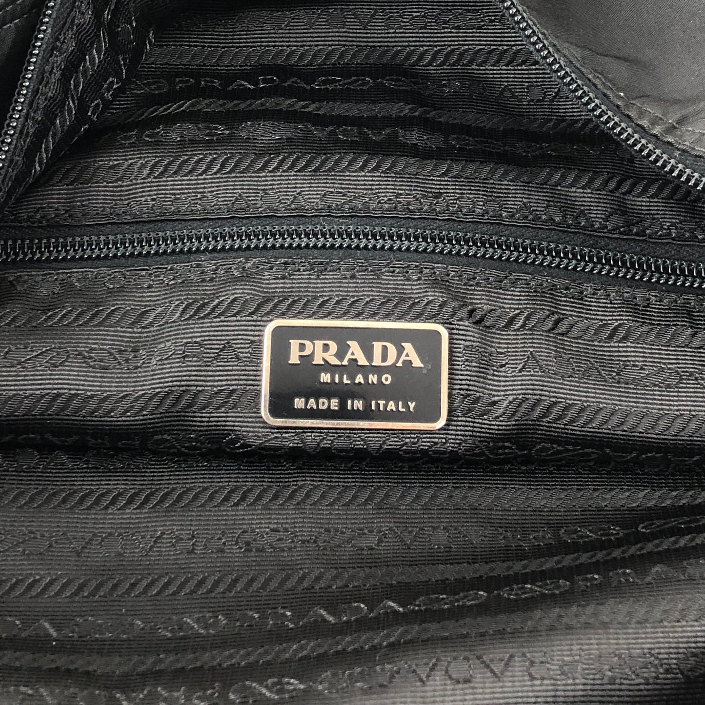PRADA Tessuto Triangle Logo Totebag Black Vintage f5d8z2