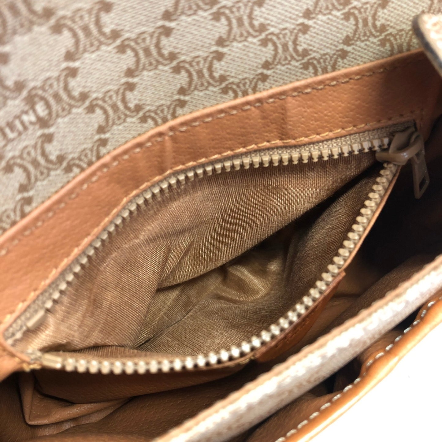 CELINE Macadam Blason Shoulder bag Beige Vintage xe5drh