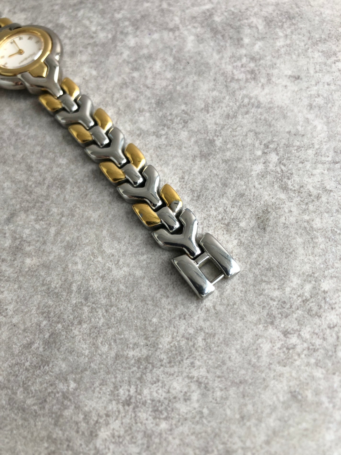 Yves Saint Laurent Logo Quartz Watch Silver×Gold 5420-F45278 Vintage 46jnbp