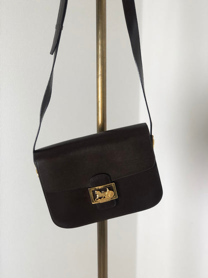 CELINE 馬車皮革斜背包 棕色 復古 4d6x6x 