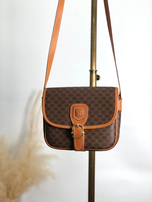CELINE Macadam Blason Front Buckle Shoulder bag Brown Vintage z5ucpb