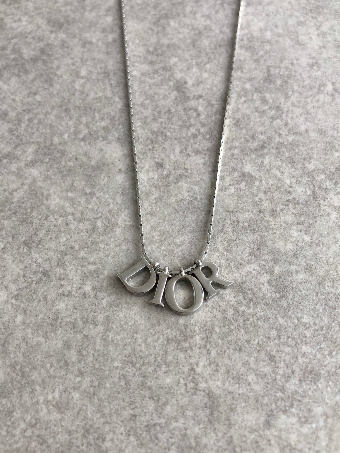 Christian Dior Logo Charm Necklace Silver Vintage pz5i3v