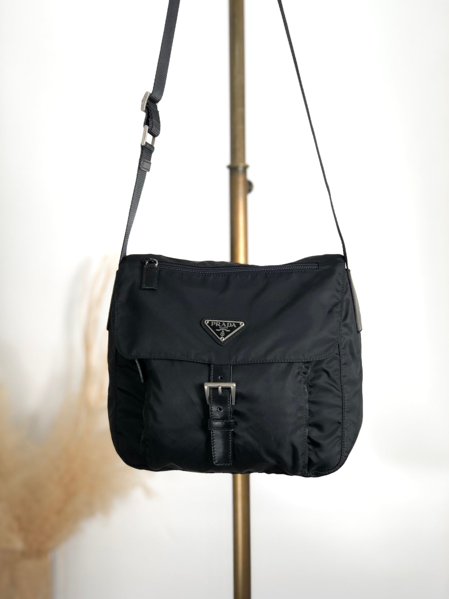 PRADA Triangle Logo Front Buckle Shoulder bag Black Vintage cxgmd6