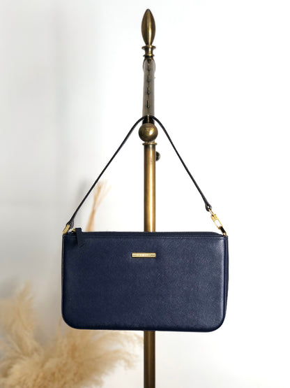 BURBERRY Logo Shoulder bag Navy Vintage 3fb5v6