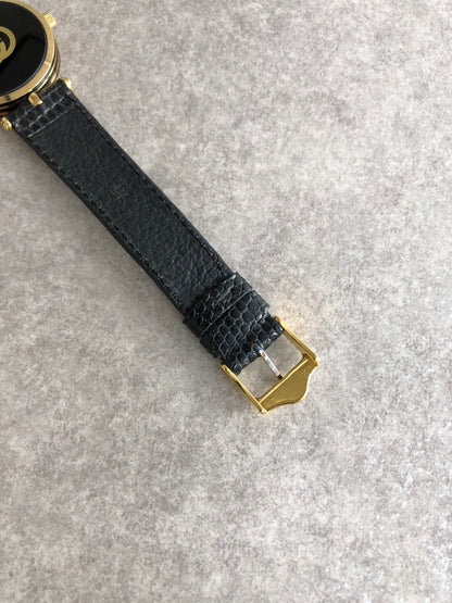 GUCCI Logo Watch Gold×Black Vintage 5nk33w