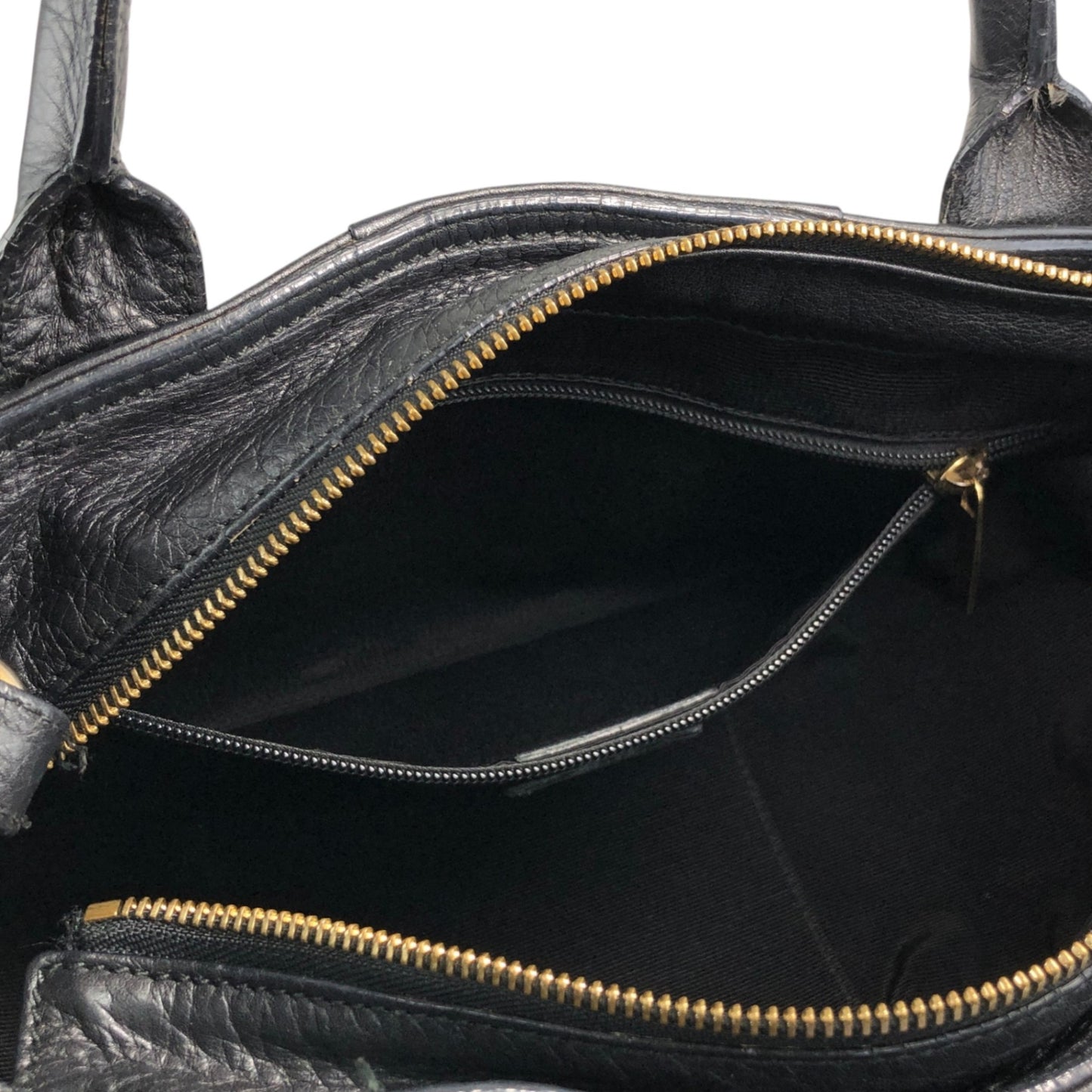 Salvatore Ferragamo Logo Embossed Two-way Handbag Shoulder bag Black Vintage 6dd4sj