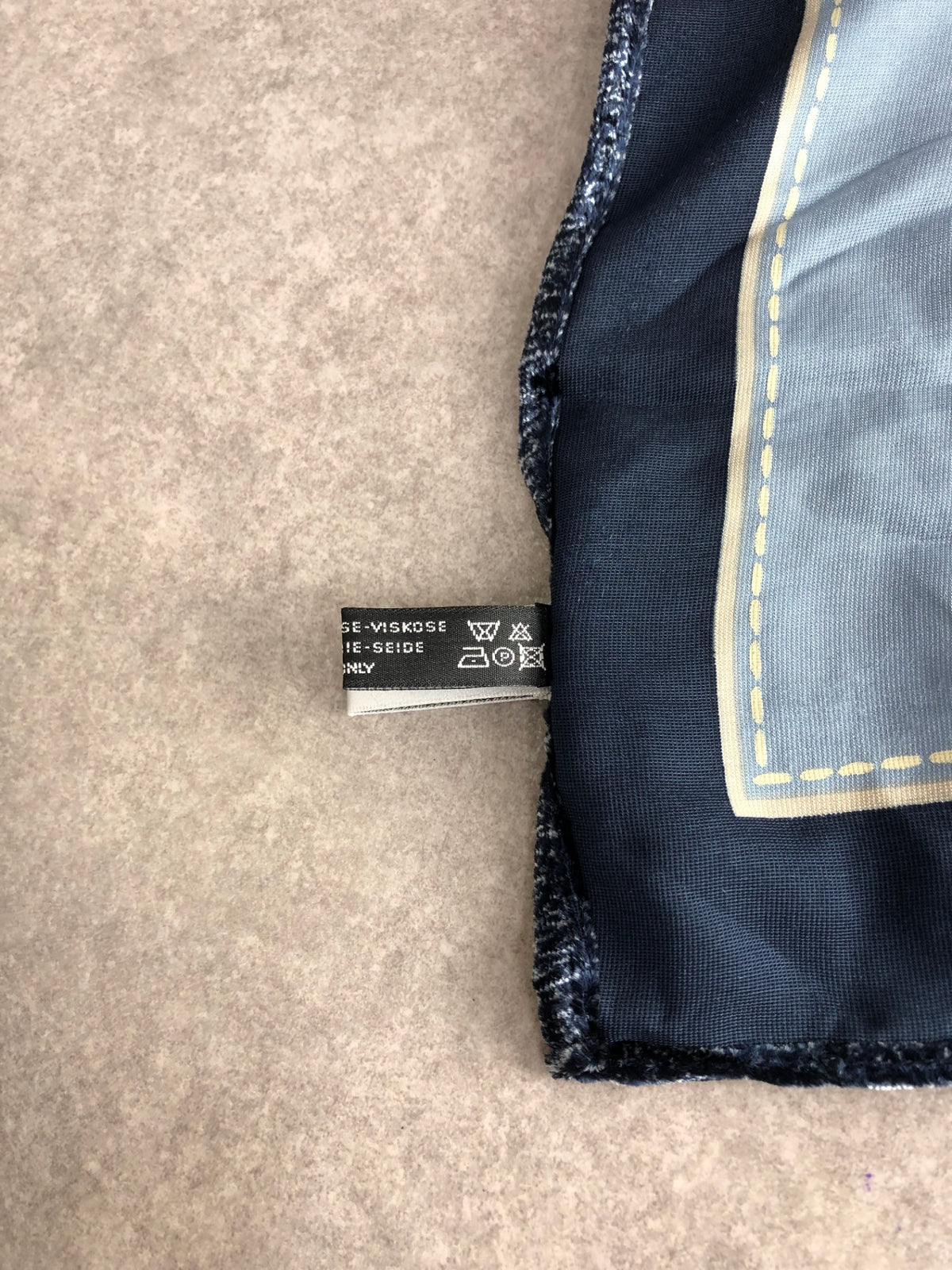Christian Dior CD Logo Motif SILK×Rayon Scarf Blue Vintage bdtfji