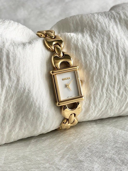 GUCCI Quartz Watch Gold 1800L Vintage c8zruy