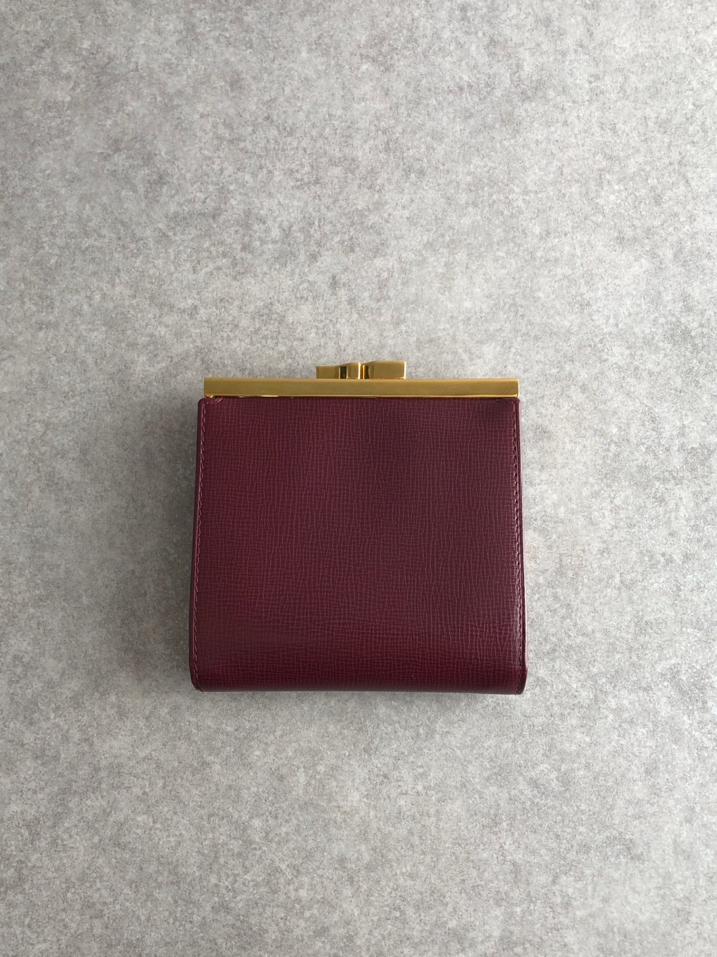 Cartier Logo Embossed Metal Clasp Trifold Wallet Bordeaux Vintage aimae8