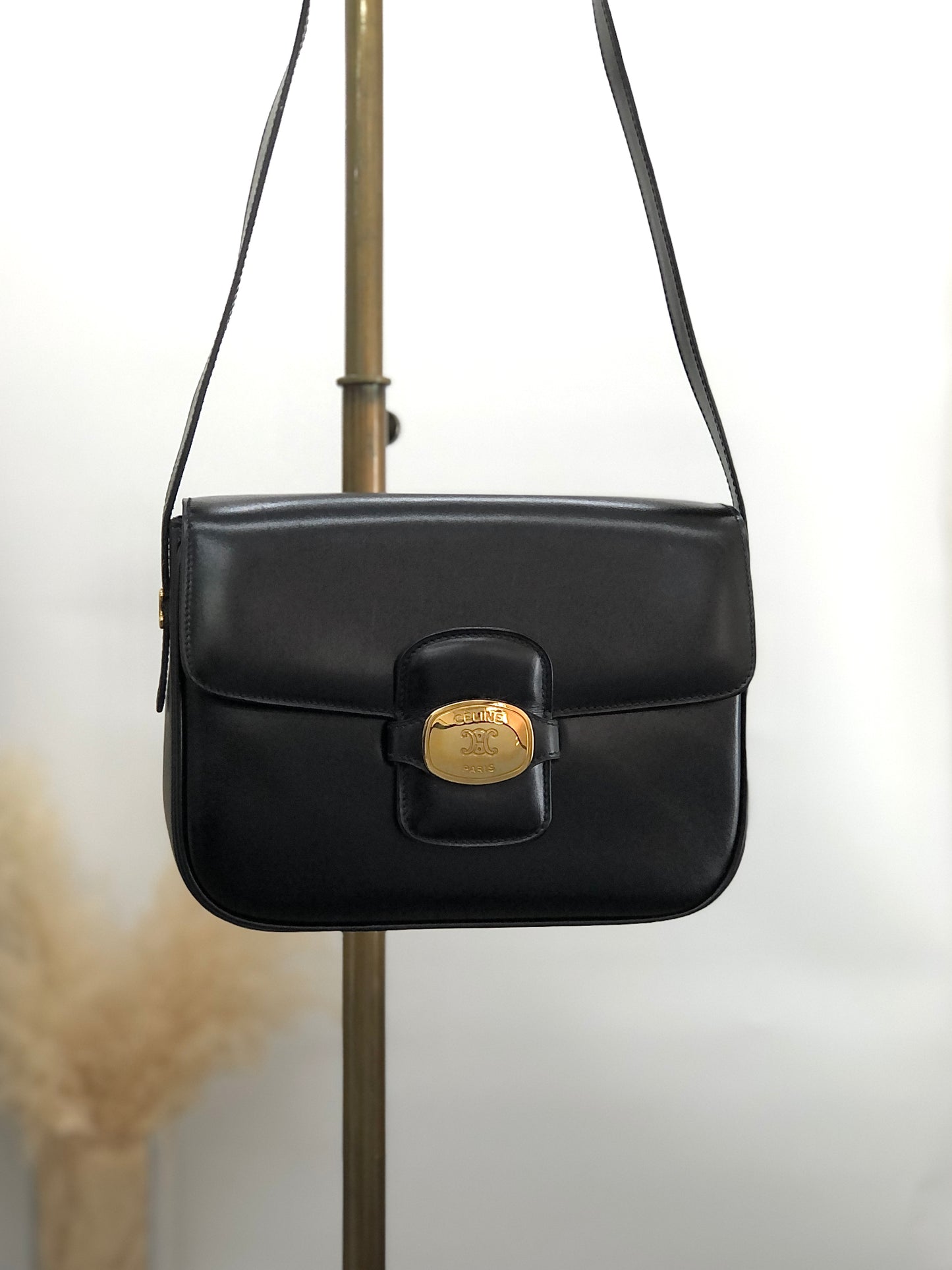 CELINE Triomphe Shoulder bag Black Vintage n24pjw
