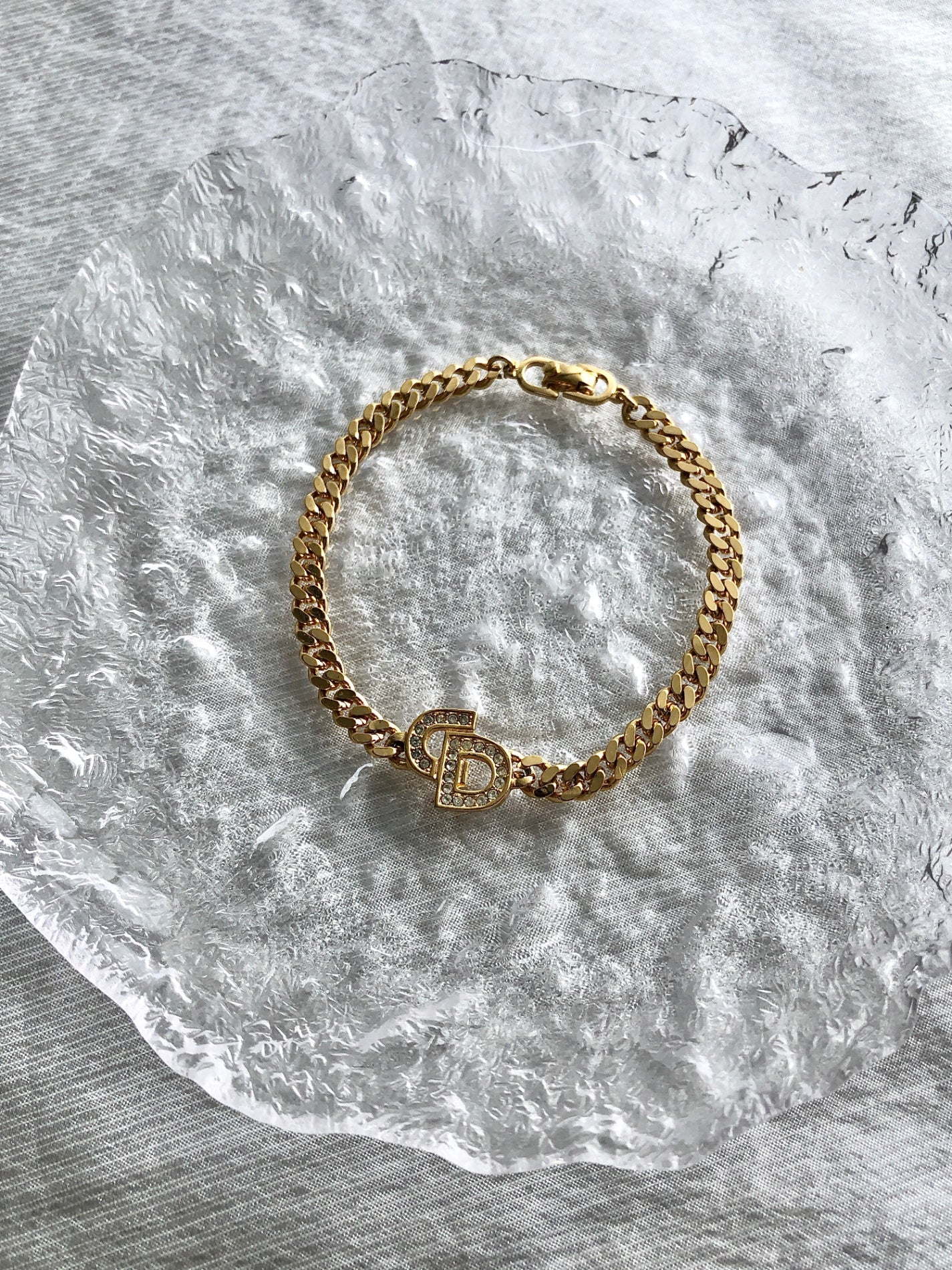Christian Dior CD Logo Motif Rhinestone Bracelet Gold Vintage chgiwy