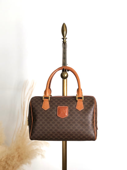 CELINE Macadam Triomphe Handbag Brown Vintage kavesa