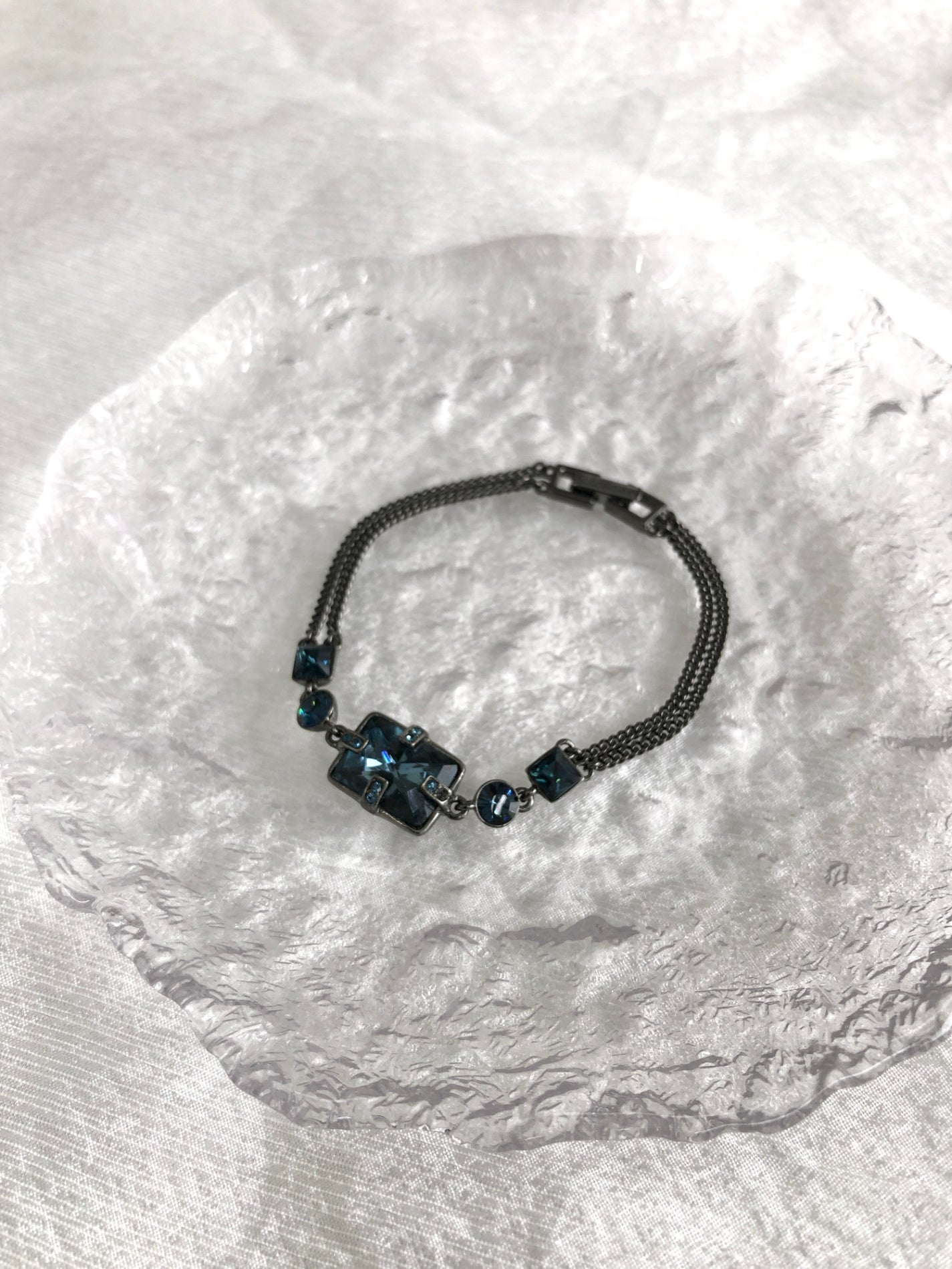 GIVENCHY Stone Bracelet Black Vintage zee4kb