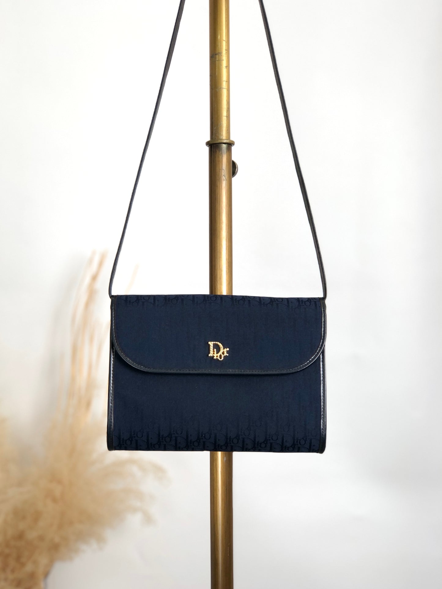 Christian Dior Logo Shoulder bag Navy Vintage f8at4h