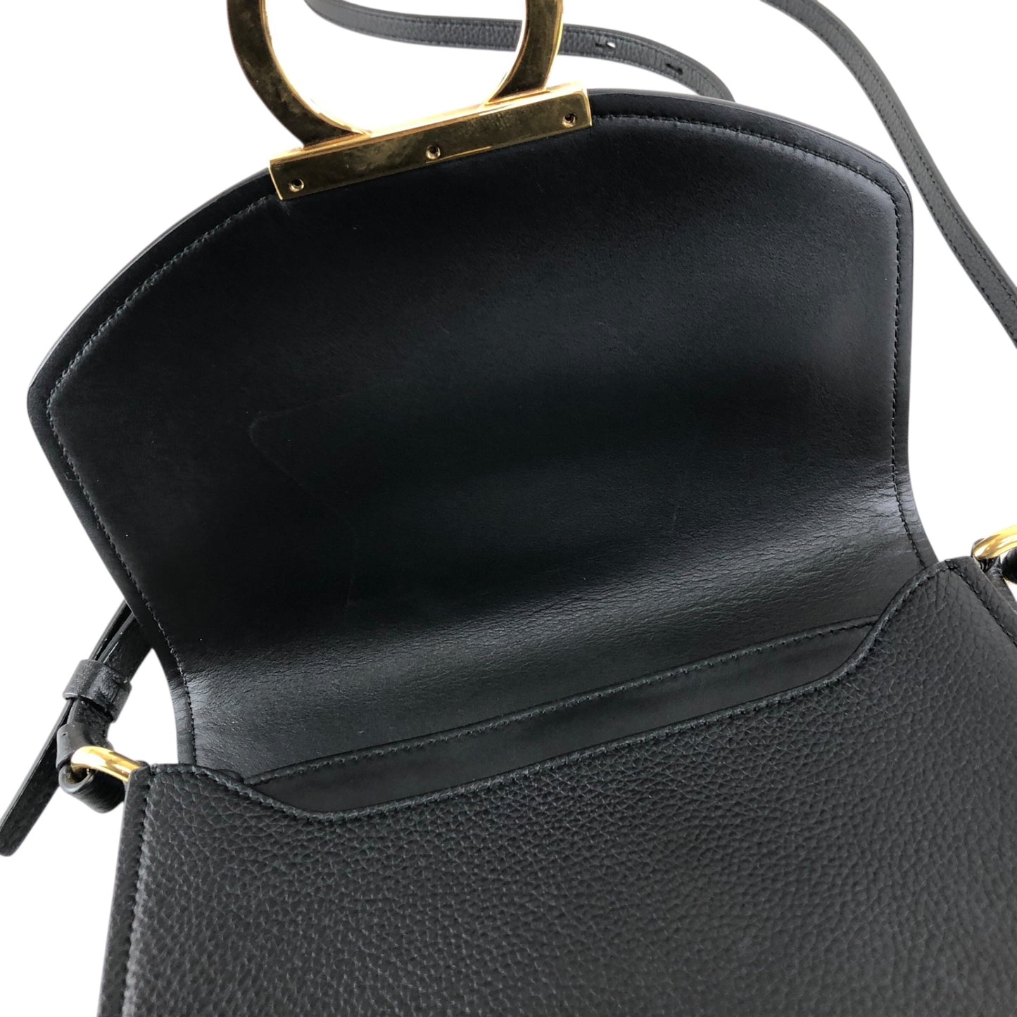 Salvatore Ferragamo Gancini Shoulder bag Black Vintage 3fyg65