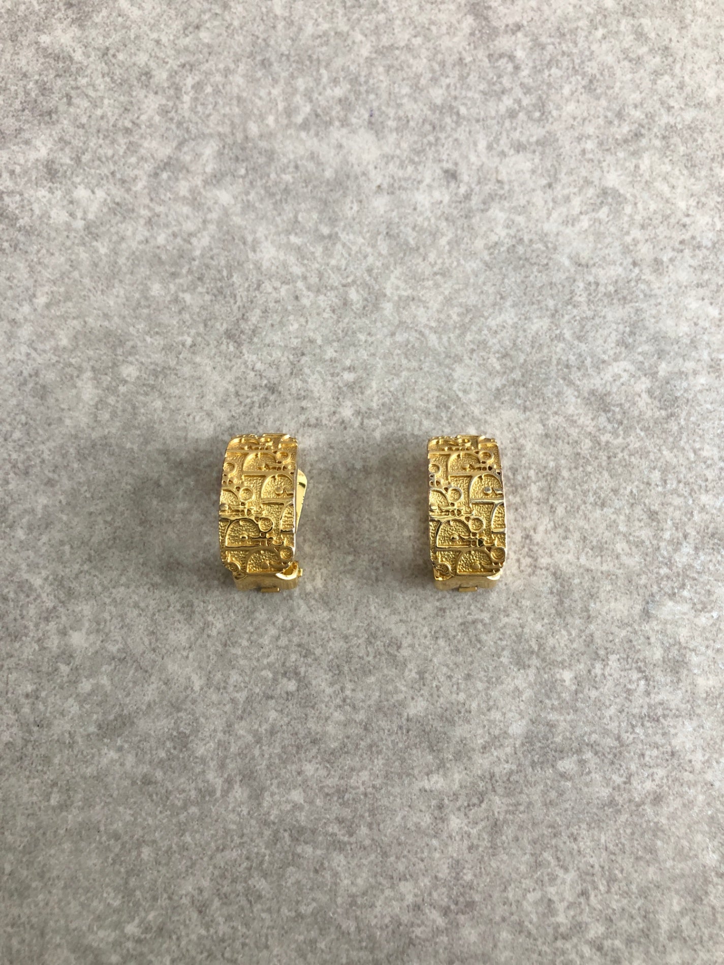 Christian Dior Trotter Earrings Gold Vintage 2emek3