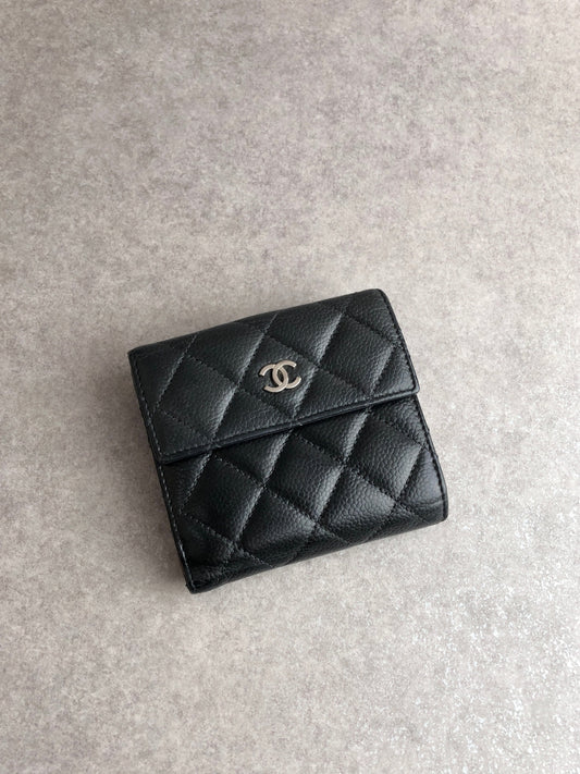 CHANEL Coco Mark Folded Wallet Black Vintage f4xrcc