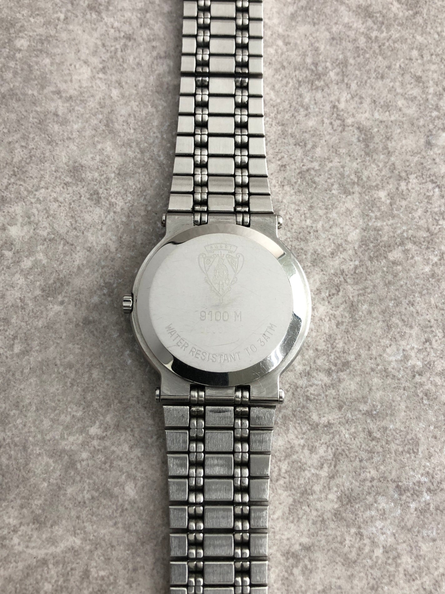 GUCCI Logo Watch Silver 9100M Vintage yp7h4d