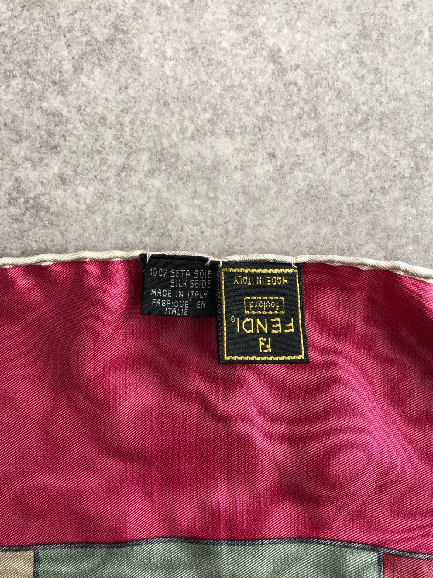 FENDI Silk Scarf Pink Vintage vn8yrf