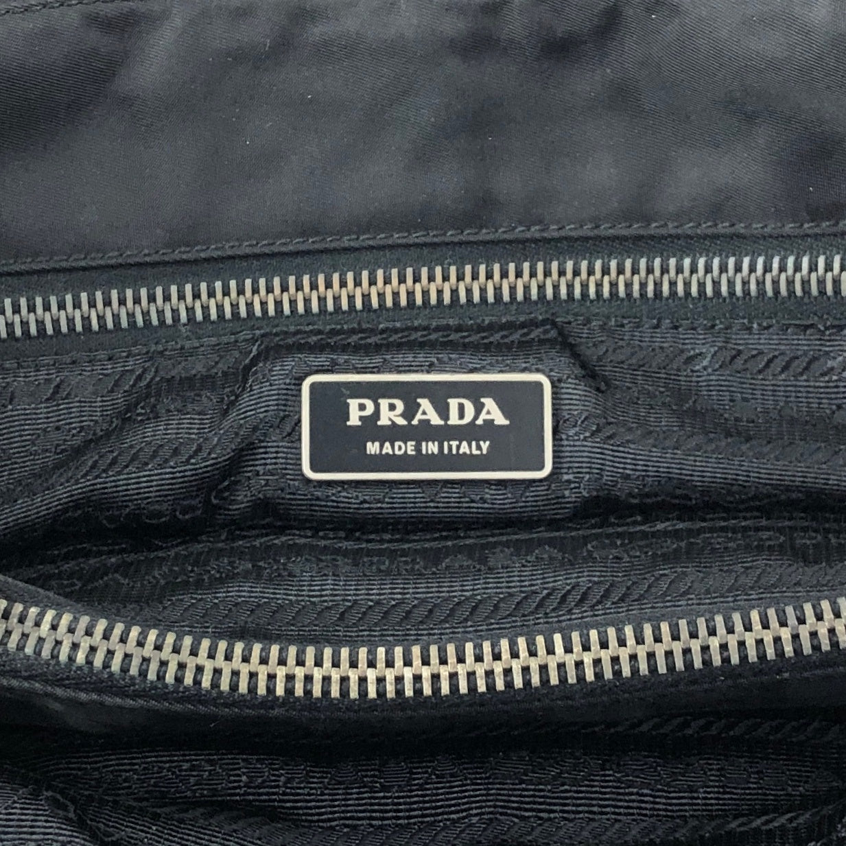 PRADA Triangle Logo Handbag Black Vintage 3gbhv8