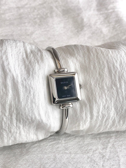 GUCCI Watch Silver 1900L Vintage wgrfmf