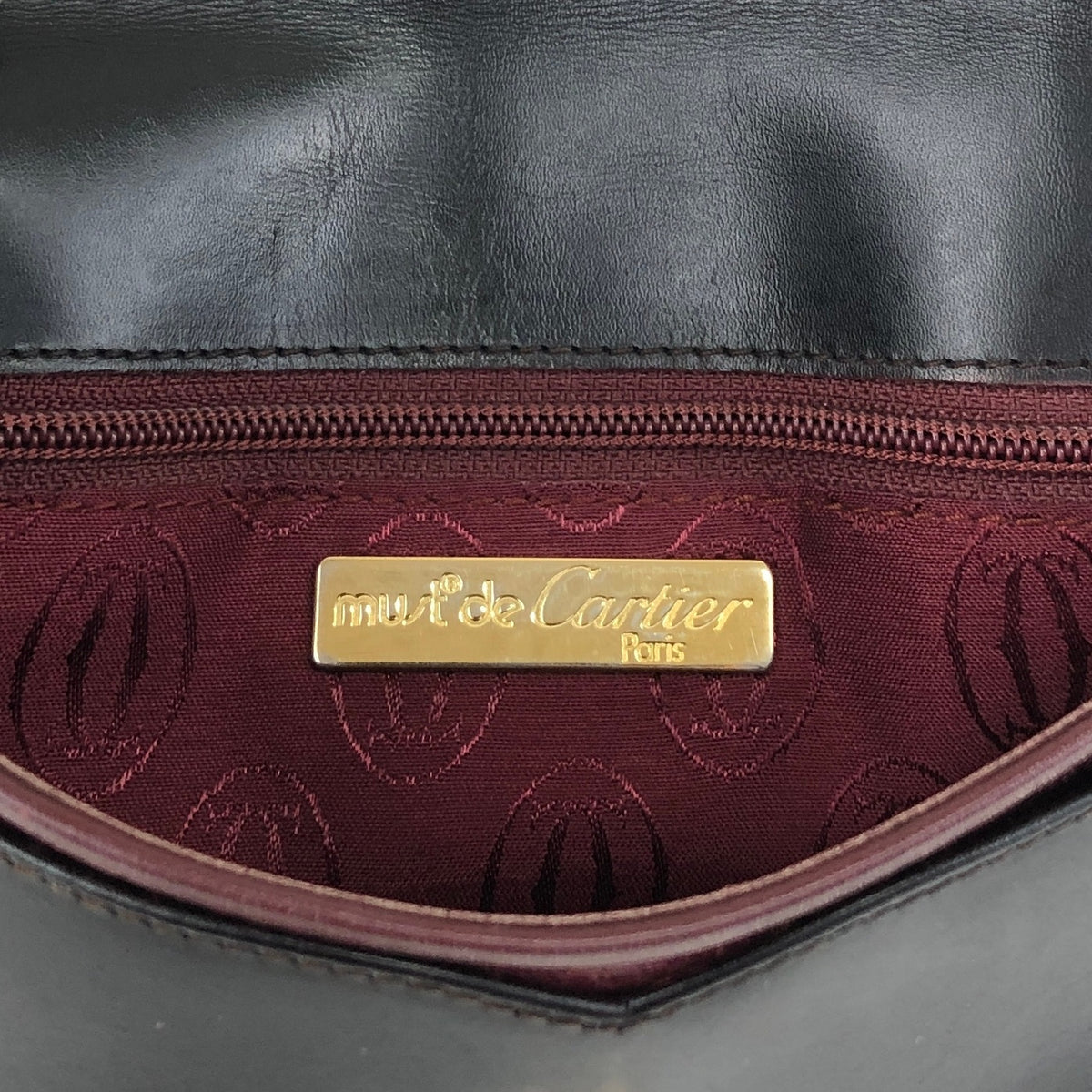 Cartier Logo Shoulder bag Black Vintage hvng2e
