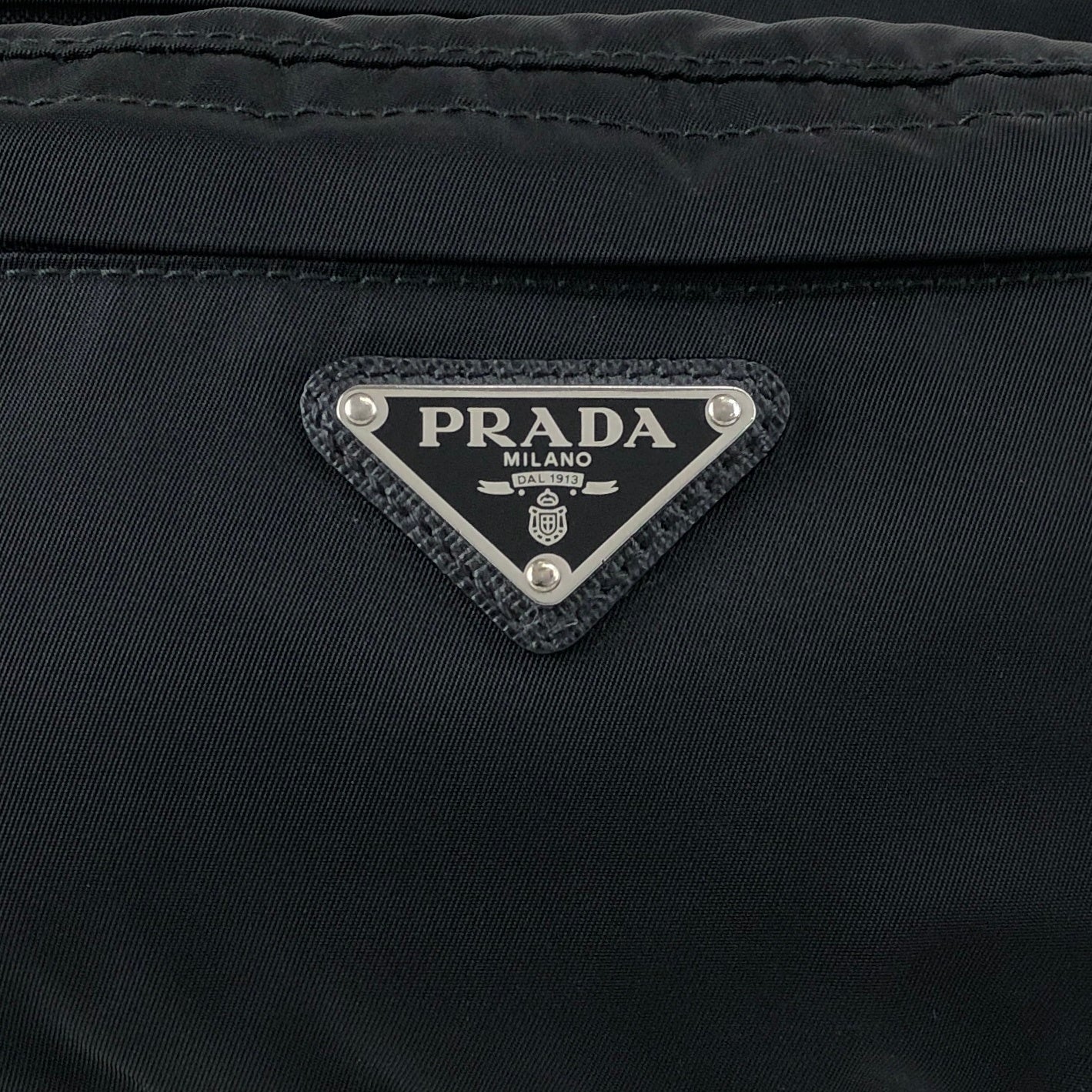 PRADA Tessuto Triangle Logo Sling bag Black Vintage 5xz3sa