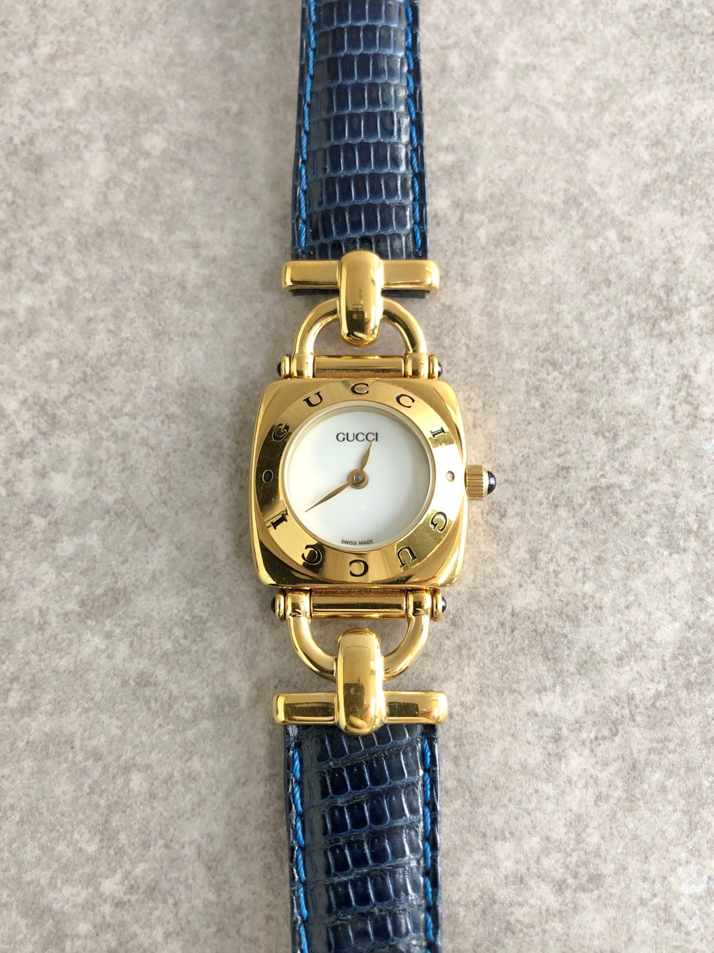 GUCCI Horse Bit Watch Gold×Blue Vintage dfsa2j