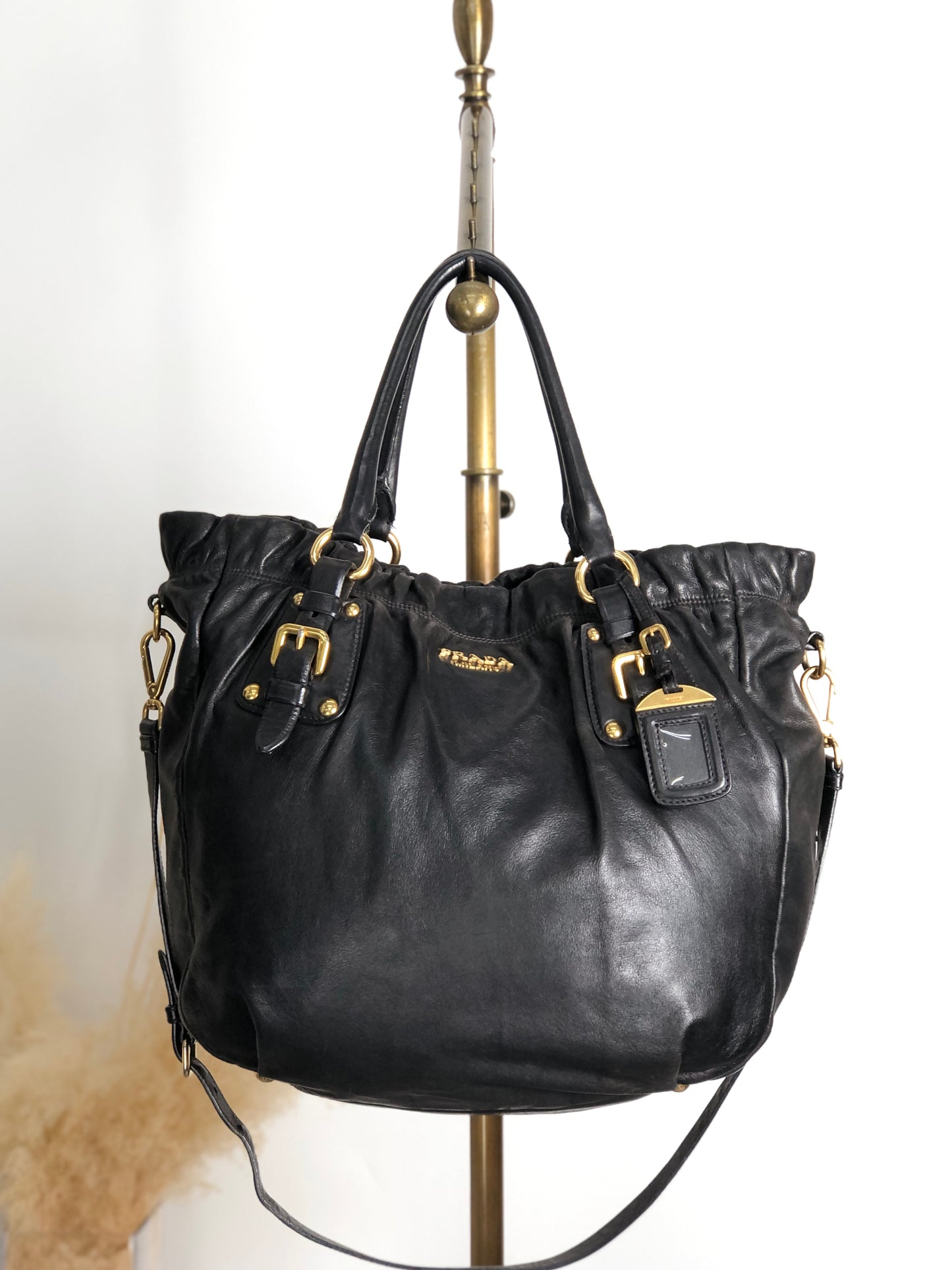 PRADA Logo Two-way Handbag Shoulder bag Black Vintage t5sy7s