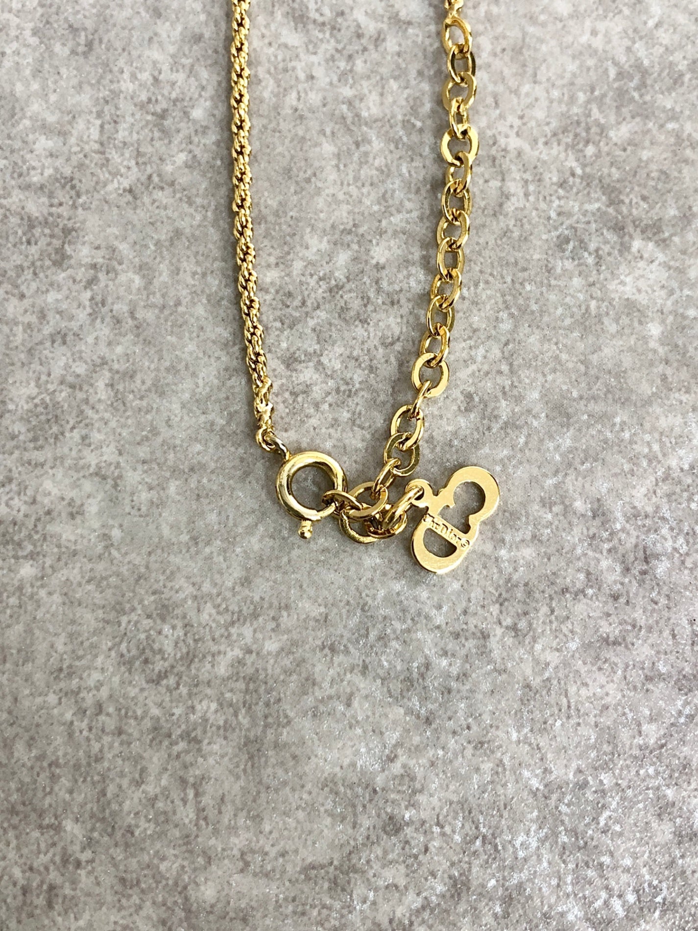 Christian Dior CD Logo Ribbon Motif Necklace Gold Vintage xyjgu5