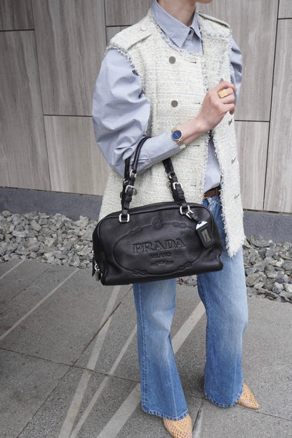 PRADA Logo Embossed Small Boston bag Handbag Black Vintage 6kdc52