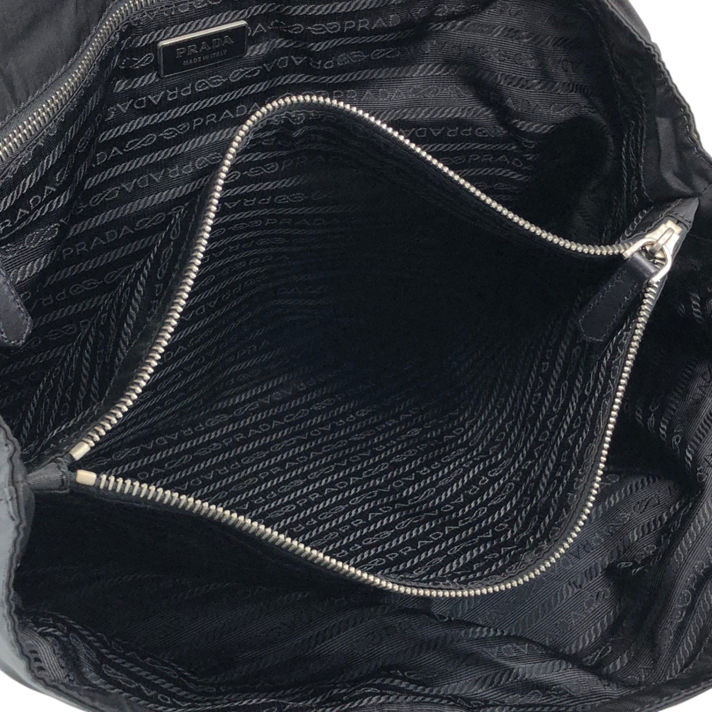 PRADA Tessuto Triangle Logo Totebag Black Vintage 4f8fnv