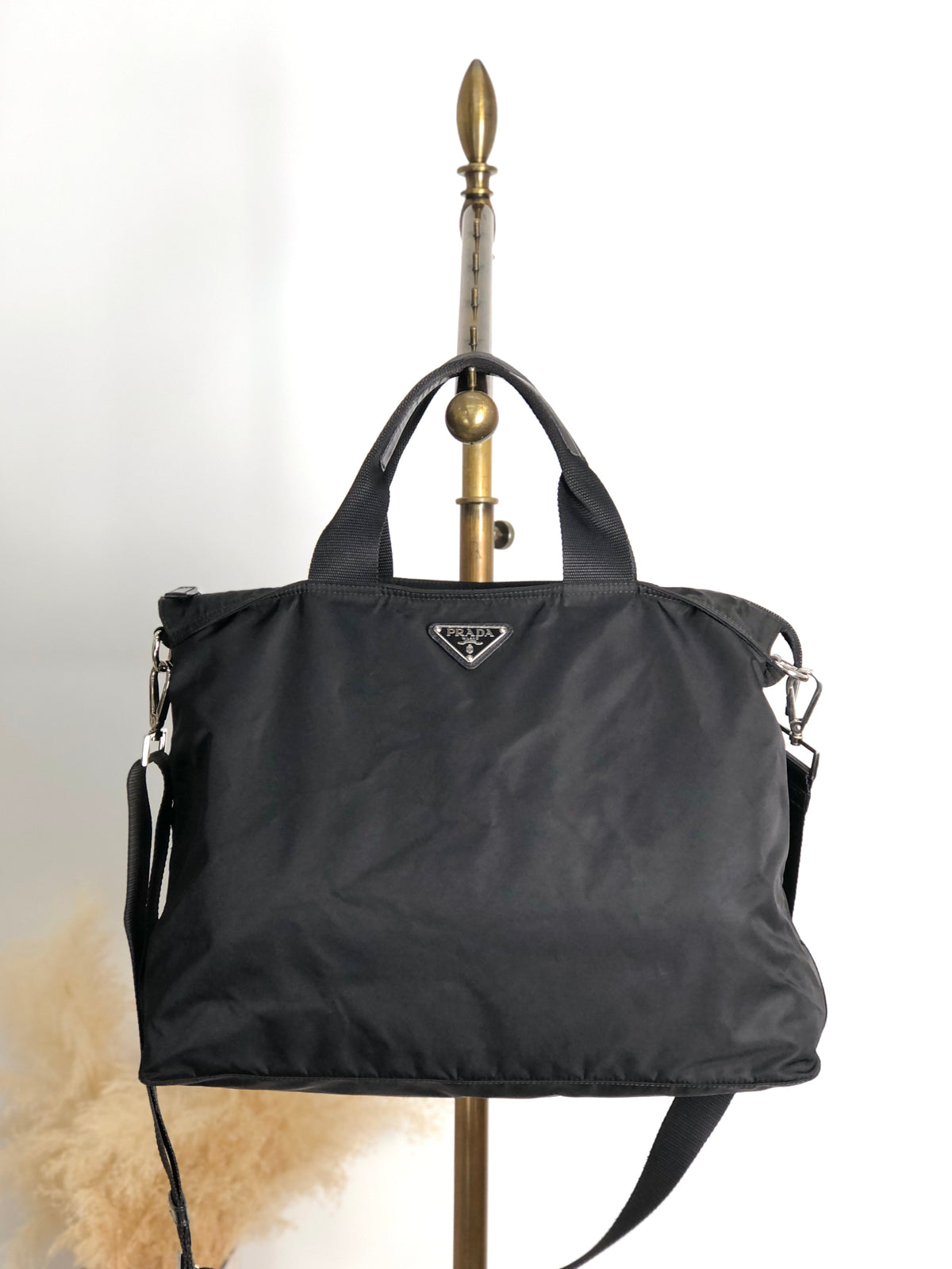 PRADA Tessuto Triangle Logo Two-way Totebag Shoulder bag Black Vintage zdgz8g