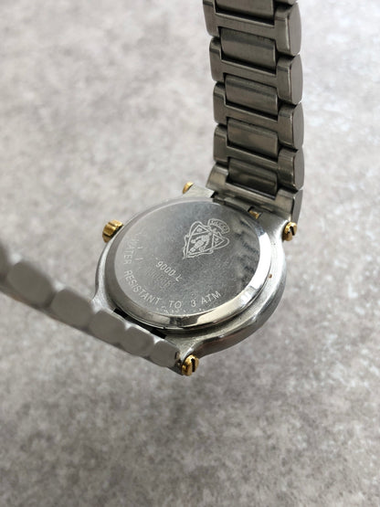 GUCCI Quartz Watch Silver×Gold 9000L Vintage hh8pxb