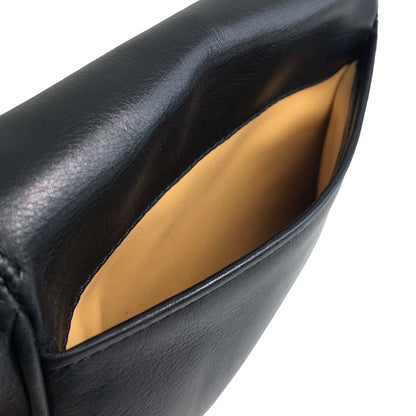 CELINE Blason 肩背包黑色復古 cfz6hr