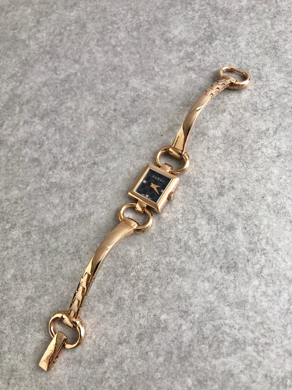 GUCCI Quartz Watch Gold Vintage　YA120521 wtdb2a