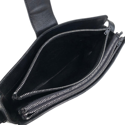 CELINE Triomphe Shoulder bag Black Vintage 5bs5ri