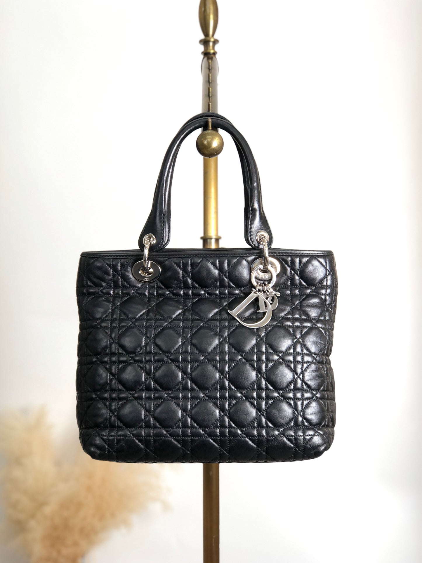 Christian Dior Lady Dior Cannage Logo Charm Handbag Black Vintage ymgxfh