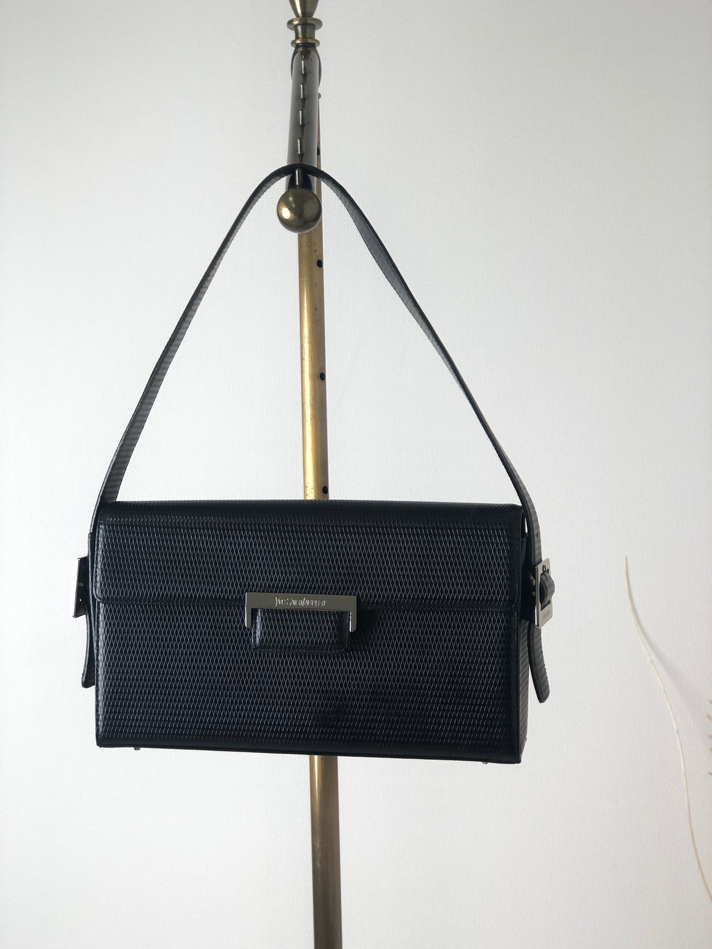 Yves Saint Laurent Logo Handbag Shoulder bag Black Vintage pdf7gb