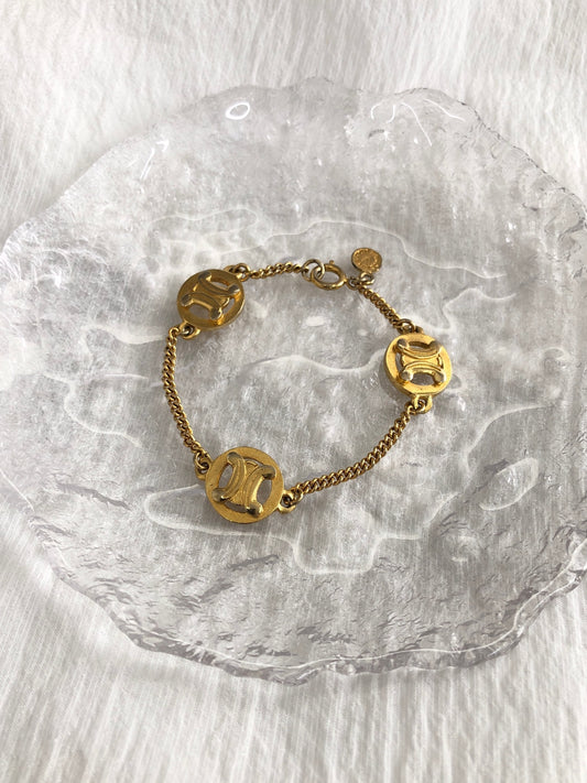 CELINE Blason Bracelet Gold Vintage 8k22jh