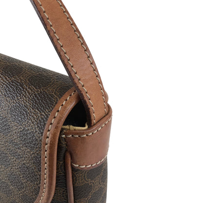 CELINE Macadam Triomphe Shoulder bag Brown Vintage hddfhp