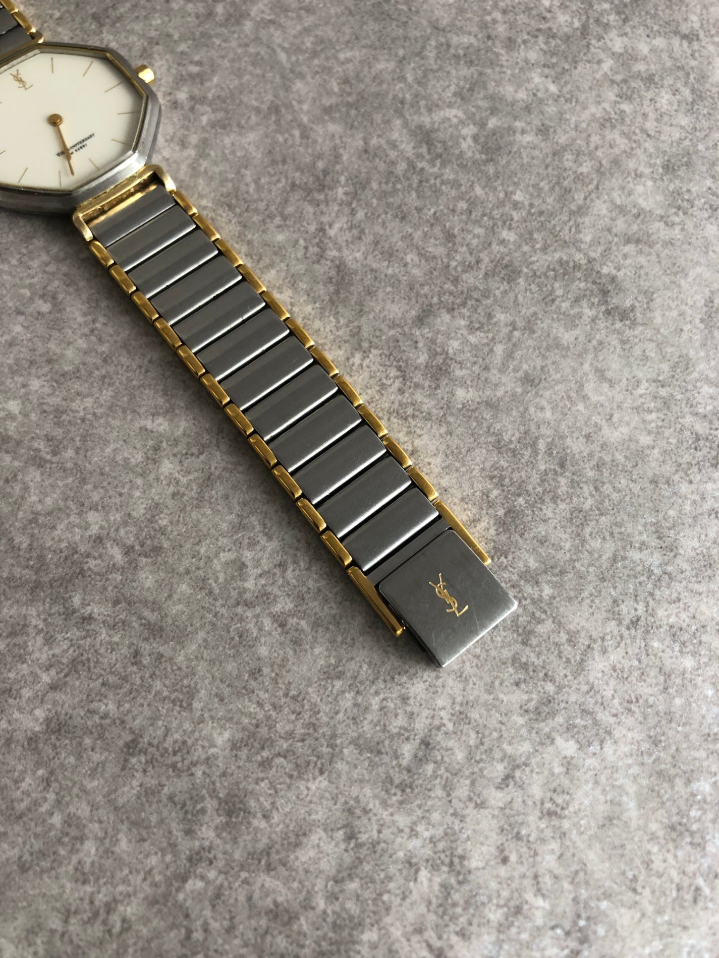 Yves Saint Laurent YSL Logo Quartz Watch Silver 2720-272269 Vintage ac8wwe