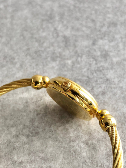 GUCCI Logo Bangle Quartz Watch Gold Vintage bzmjuk