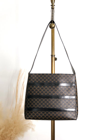 CELINE Macadam Shoulder bag Black Vintage t43kf8