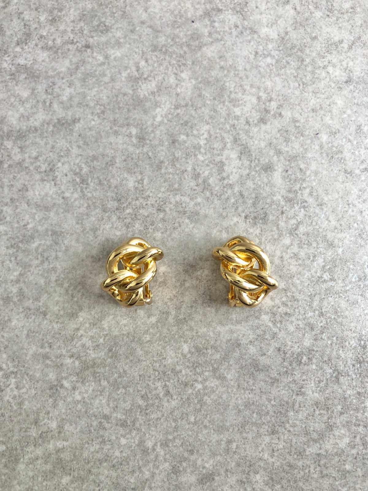 Christian Dior Earrings Gold Vintage neiezr