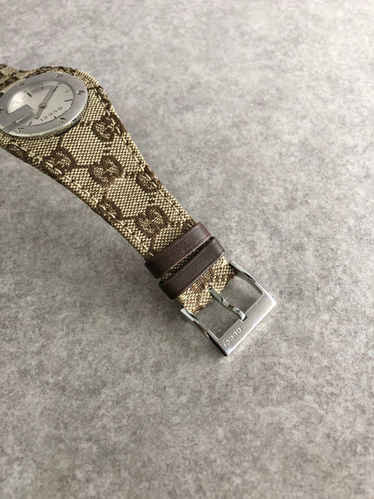 GUCCI GG Canvas Logo Quartz Watch Brown Vintage nehfxw