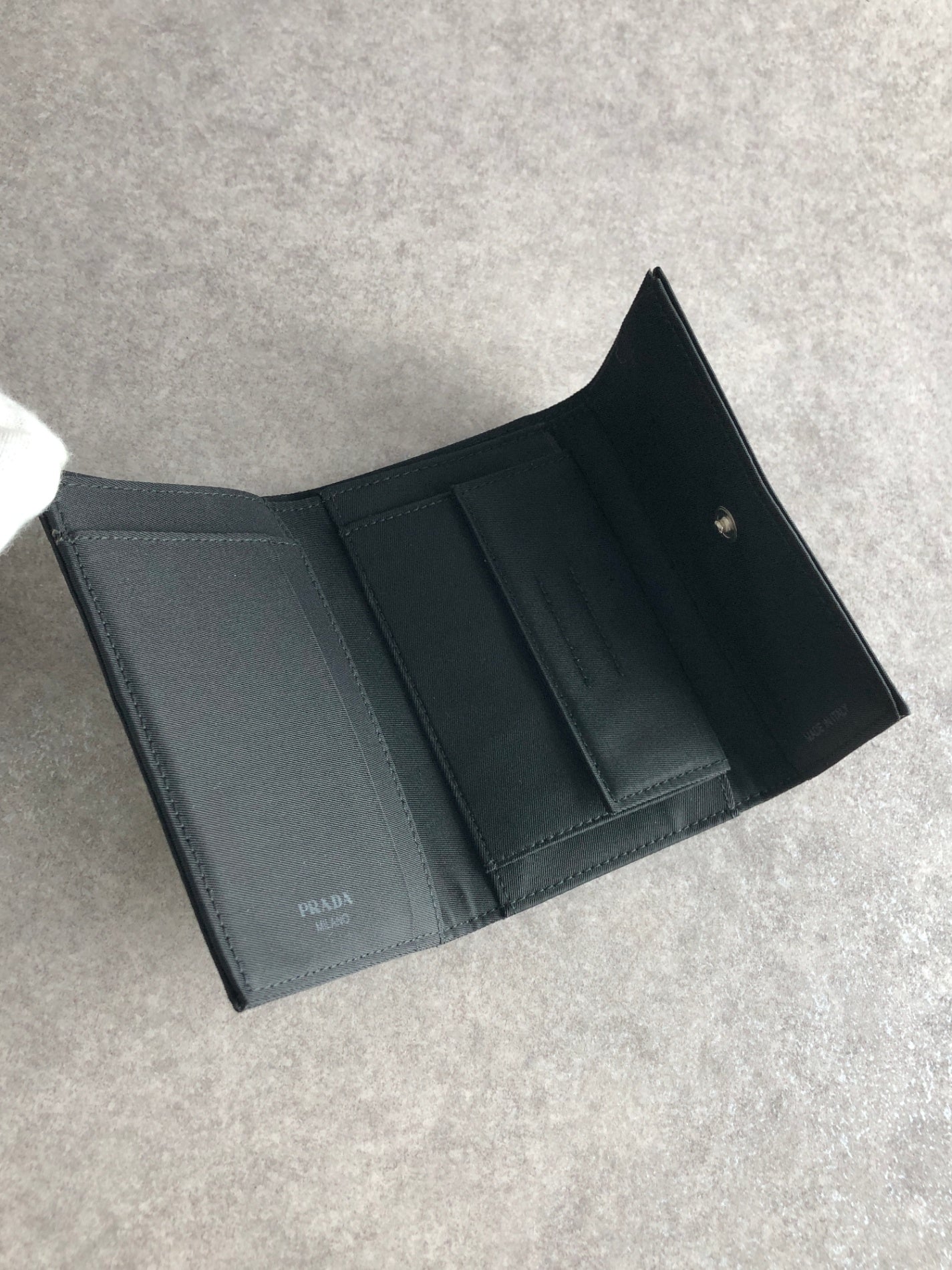 PRADA Tessuto Triangle Logo Trifold Wallet Black Vintage d6ehtk