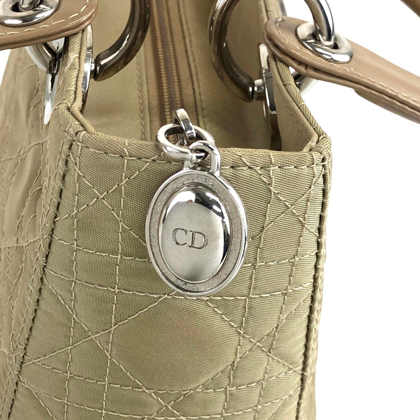 Christian Dior Lady Dior Cannage Logo Charm Handbag Beige Vintage 8h86ku